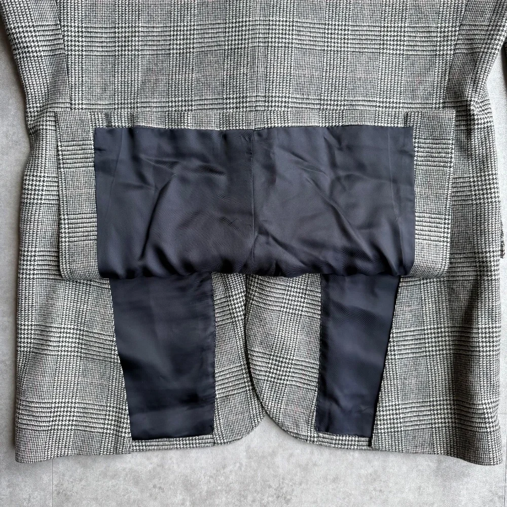 J Crew Ludlow Prince of Wales Abraham Moon wool blend, 38R suit + trousers - Picture 4 of 16